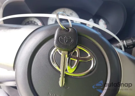 2008 Toyota Fj Cruiser из США, поврежденный, VIN JTEBU11F78K052307